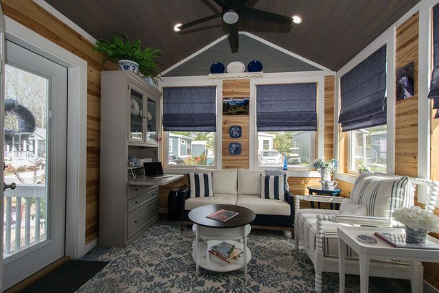1BR Tiny Home w/ King Bed + Outdoor Space