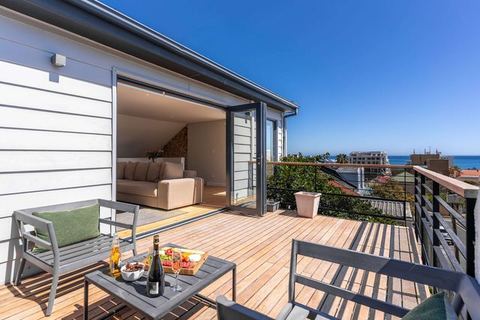Views, Fireplace, Sea Point - Mnt Nelson Townhouse
