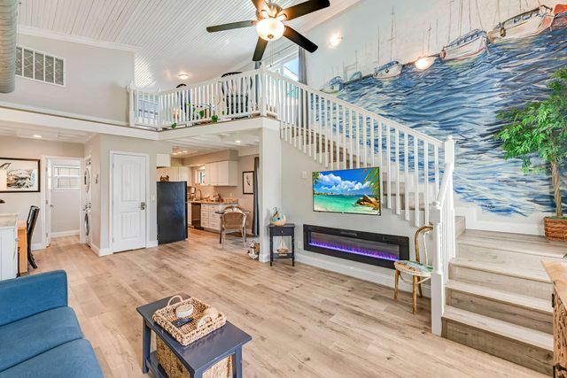 Cozy Private Retreat • Hot Tub • BBQ Grill • Yard — Rockport, TX