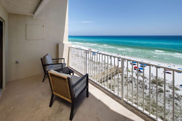 Gulf Side 602🌊Gulf Front🏖️Free Beach Setup🐶Dogs OK