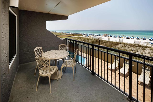 Island Echos 2M🌊Gulf Front🏖️Free Beach Setup