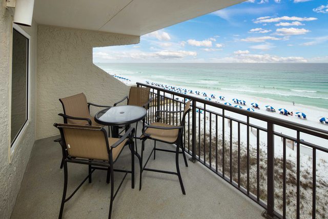 Island Echos 5M🌊 Gulf Front🏖️Free Beach Setup