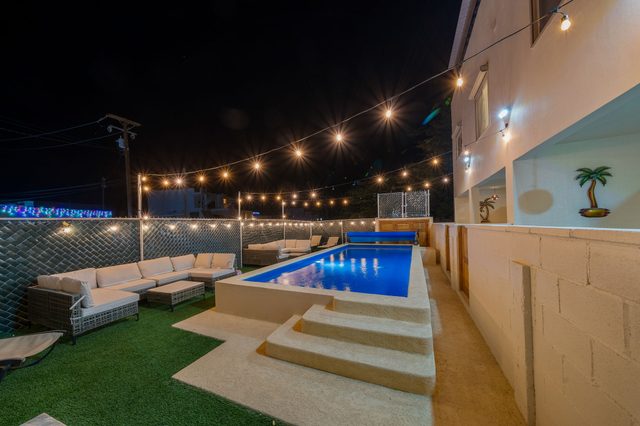 Beach Home | Steps to Sand | Pool & Jacuzzi Unit A — Beach Homes- Cholla Bay, Sonora