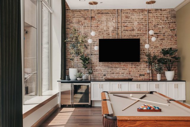 Starr Piano - Roxie and Carraway Suites - 8 Bedrooms — Nashville, TN