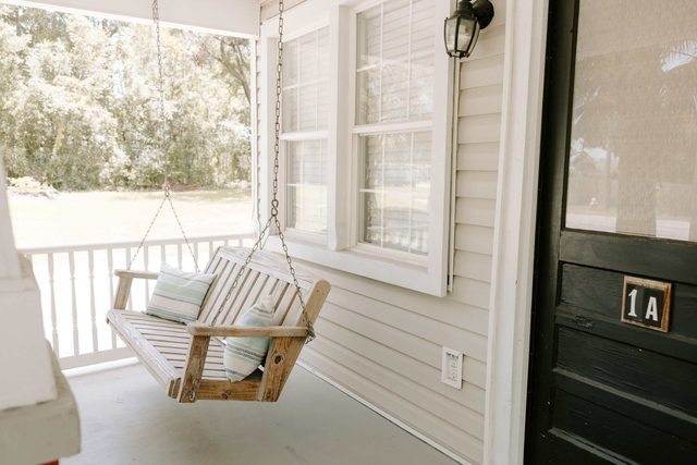Charming Charleston Bungalow Near Downtown w/ WiFi and AC