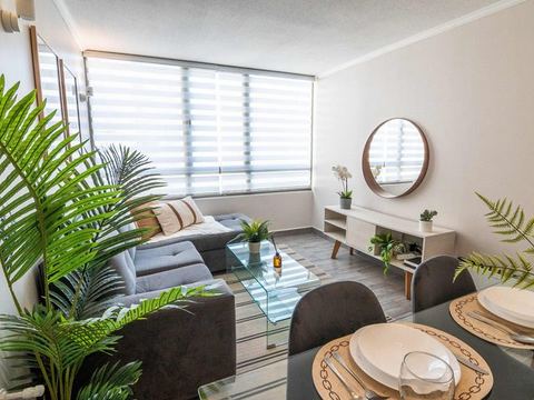 HOM 2-bed with pool · Metro U. Católica, Alameda