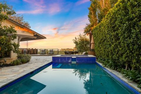 Solaris by Stay Awhile Villas