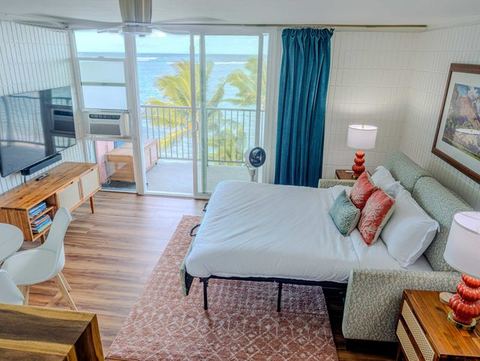 Beachfront Studio w Amazing Views — Hauula, HI