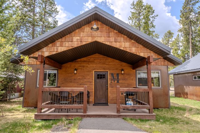 Montana Cabin