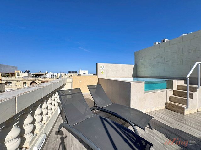 Rooftop Villa w/ Pvt Plunge Pool & BBQ in South