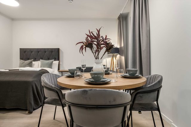 EIR Studio Apartments