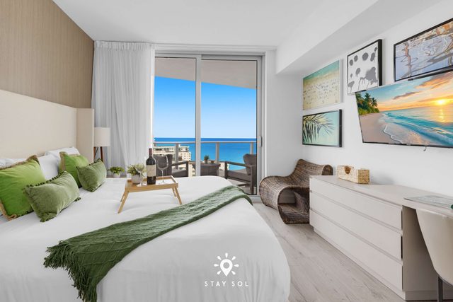 Apt 2BR w/ Beach Access | Pool - Ocean View