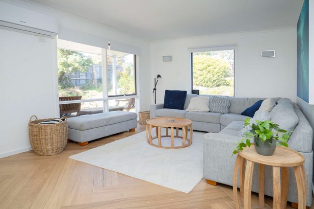 Fourseagulls | Pet Friendly | Private | Close Walk to Beach
