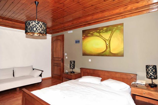 Goura Guesthouse Mountain Double Suite Lake Doxa