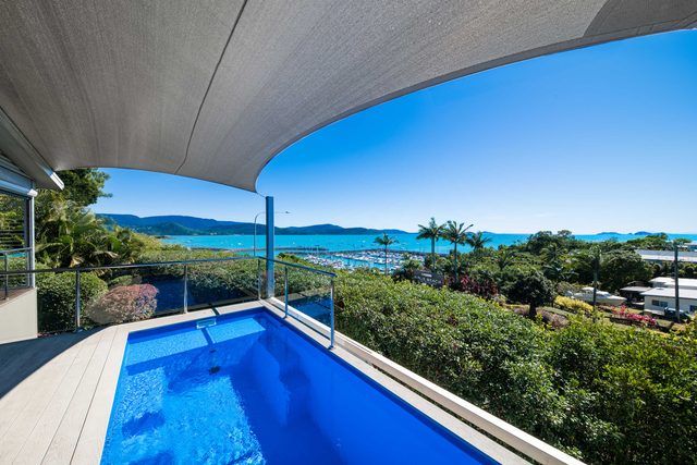 Heart on Airlie Cres Airlie Beach Waterfront Home