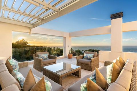 Camps Bay Fam Villa, Pool, Hot Tub - Bella Riposa