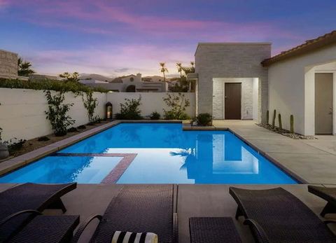 Private pool home w/ workspace — La Quinta, CA