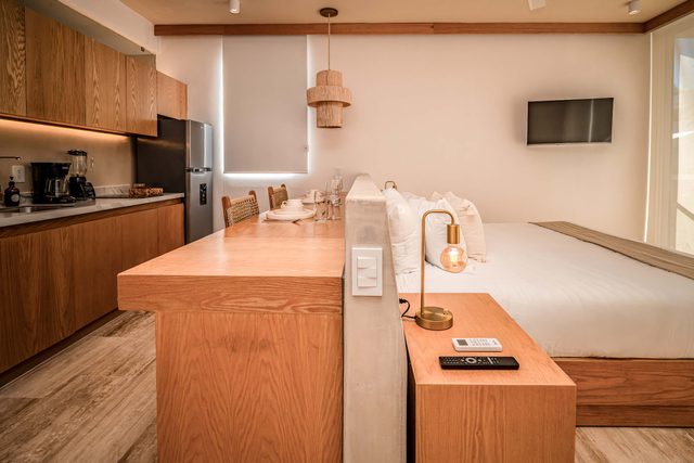 Modern Greta | High-Speed WiFi, Pool, Gym & Nature — Puerto Morelos, Quintana Roo