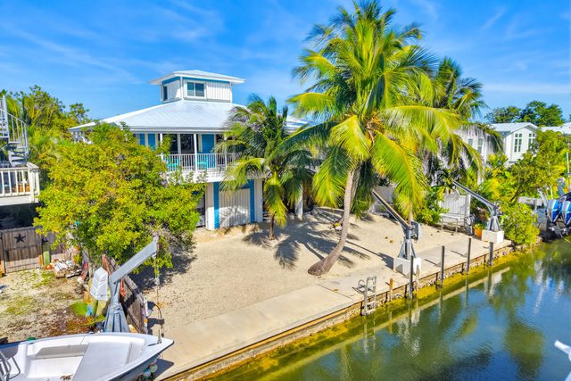 Bahama Breeze in the Keys — Summerland Key, FL