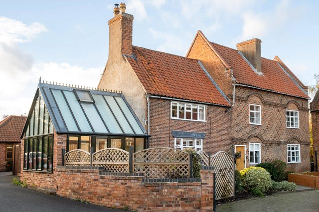 Dovecote Farmhouse - Retreat in East Leake
