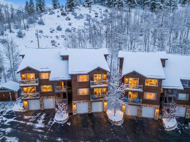 Mountain Village Escape | Walk to Slopes + Shuttle