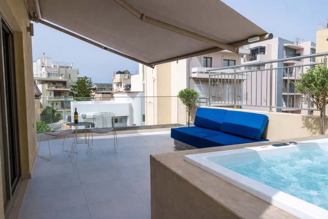 Irakleio Notos Boutique Aprtments 3Private Jacuzzi
