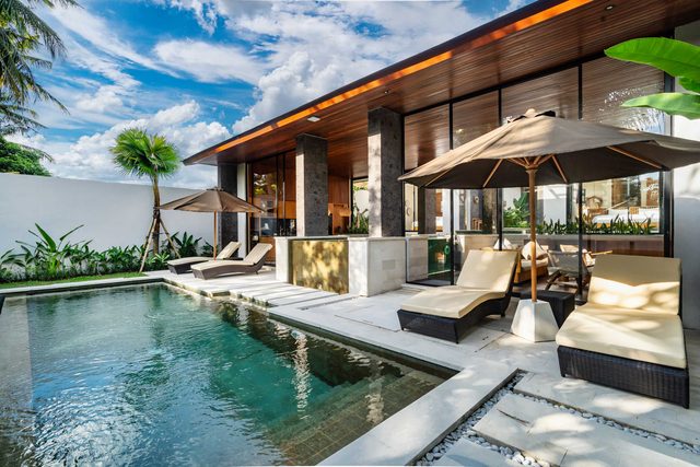 Villa Putga Suites: 2BR w/ Indoor & Outdoor Pools
