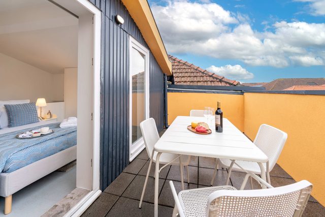 Bonfim Patio & Terrace Flats by HostWise
