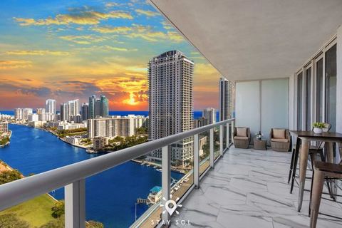 One Bedroom - Amazing Balcony — Hallandale Beach, FL