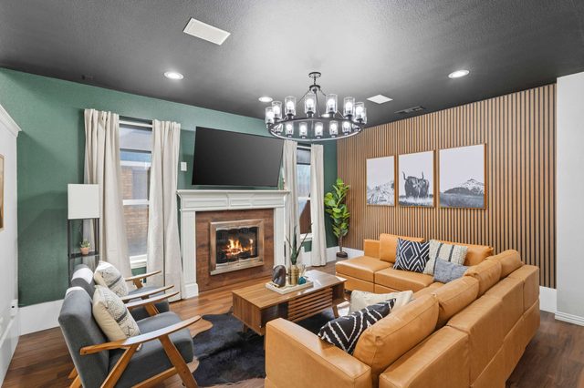 5-BD Vacation Retreat w Pool & Ping Pong!
