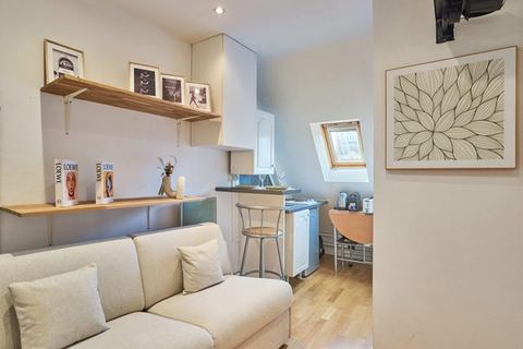Charming Studio Arc de Triomphe Monceau