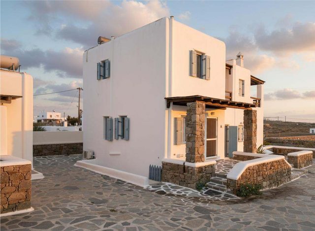 Charming 3 Bd House in Ano Mera Village