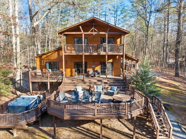 River Lodge • Kayaks • Mins to Blue Ridge • River — Epworth, GA