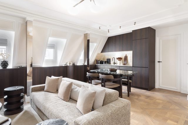 A Splendid 1-Br - Champs-Elysées