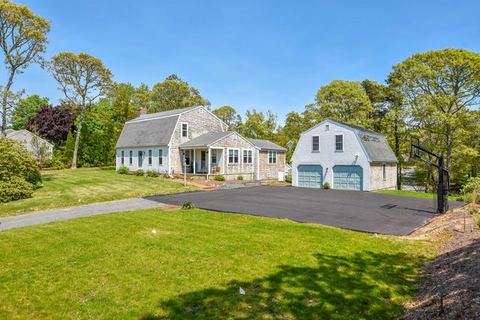 Spacious w/ Basketball Court & Playground!