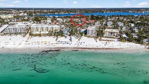 Salt & Sol - Your Siesta Key retreat for 6