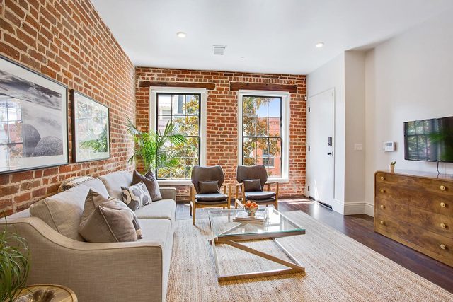 Downtown 6 Condo Combo, 12BR 12BA