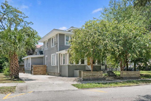 Charleston Charm - Downtown - 4 Bedroom