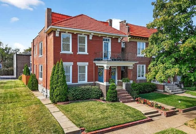Cozy STL Stay Near Forest Park ABODEbucks
