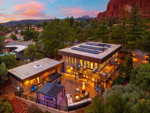 Luxe Chapel Retreat |Chapel Views|Swim Spa | Sauna — Sedona, AZ