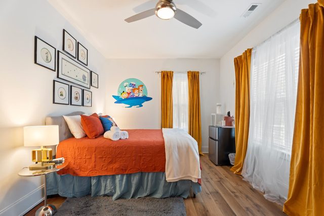 1BR The Jetson's Themed Suite Near NC State & DT