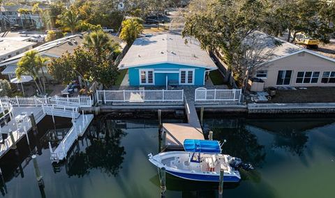 FREE Boat Parking! Waterfront Condo & Pet Friendly — Indian Rocks Beach, FL