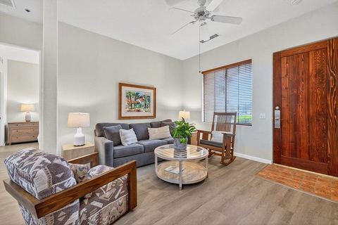 CLR112 Modern 1BD La Quinta Gem, Walk to Old Town!
