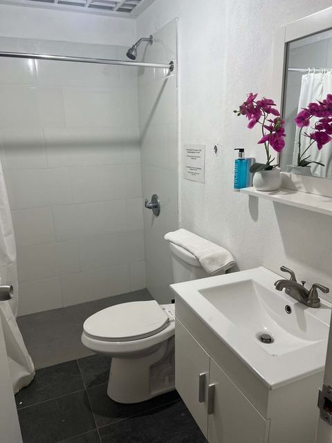 Casa Pelayo 1 BR Apartment