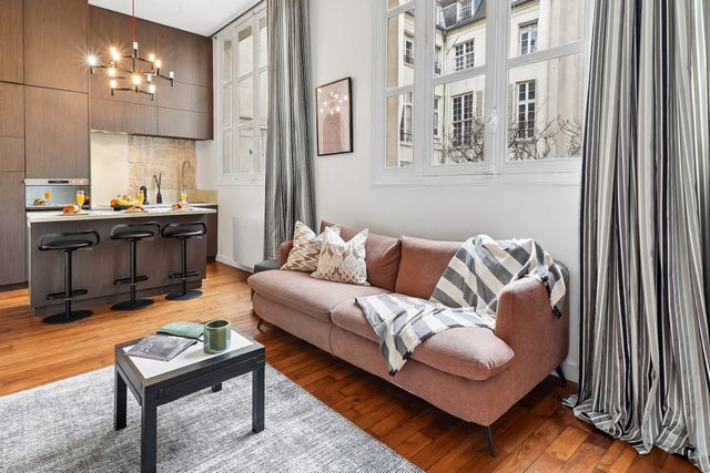 Charming 1BR on Ile Saint-Louis - Central Paris