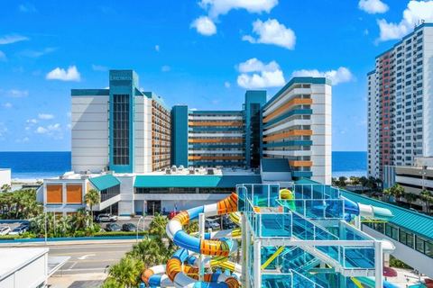 Landmark Resort Ocean View, Beach, Pools, Villa