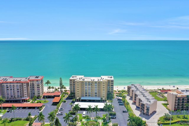 Beachfront Living in a Stunning Condo
