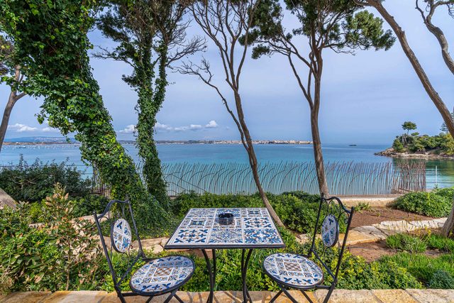 Villa Eos Private Jacuzzi & Sea Views — Siracusa, Sicily