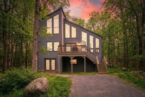 Pocono Escape | Fire Pit + Game Room + Lake Access