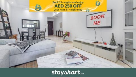 StayShort - Classy 2BR Dubai Marina Stay with Balcony Views
